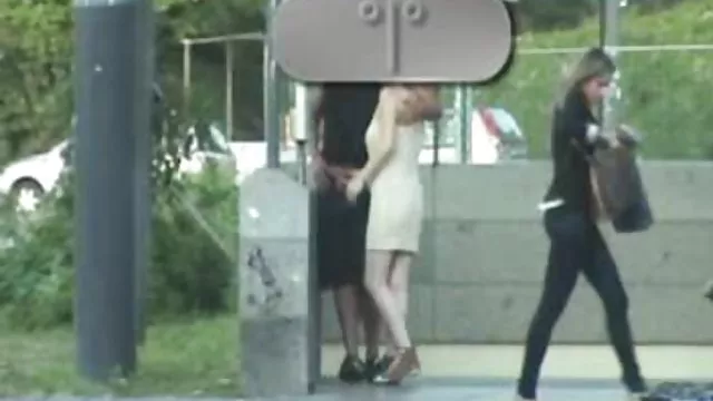 Porno kaydı Sperm Tsunami mobil seks filmi