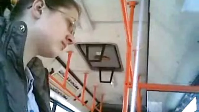 Porno kaydı En sevdiğim lanet halka açık bir parkta mobil kızlık bozma izle iki kişi