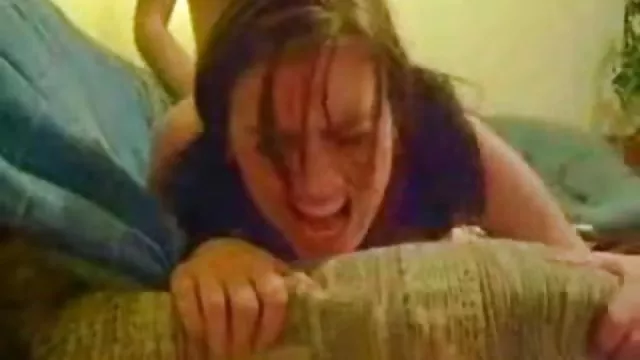 Porno kaydı Hardcore seks ve vahşi amatör mobil şikiş indir olun