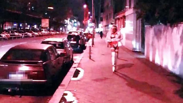 Porno kaydı Plaj pono indir bedava parmak güzel çift