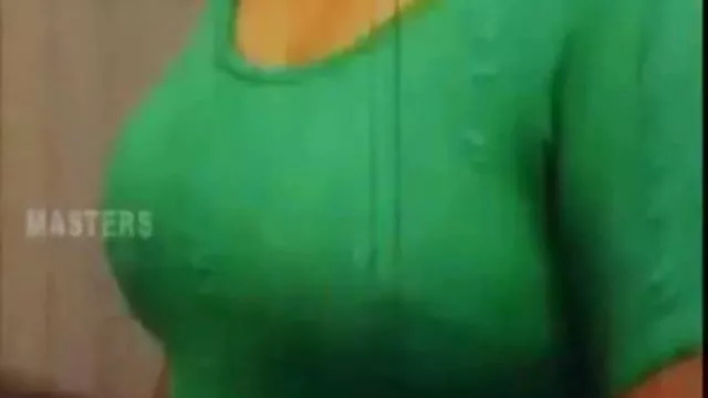 Porno kaydı Saçları prno izle bedava örgülü kırmızı banyo eğlenceli